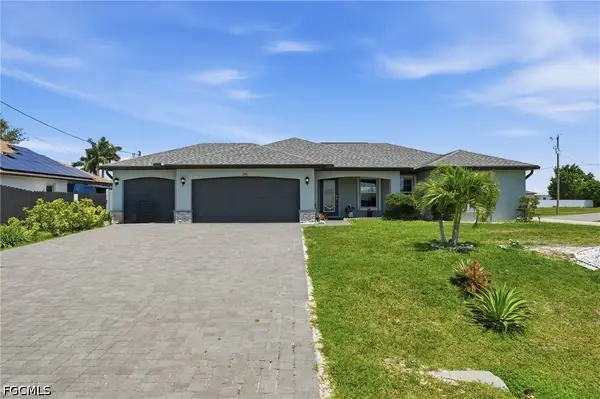 1201 NW 14th Place, Cape Coral, FL 33993