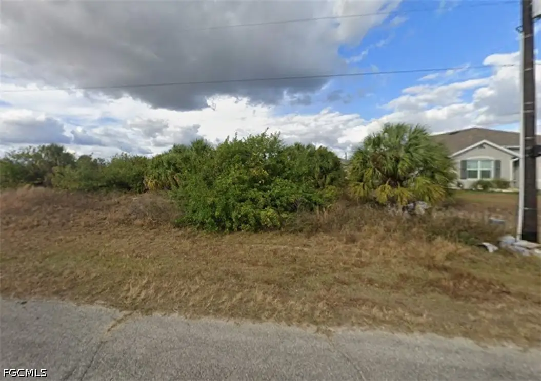 526 Glendale Avenue, Labelle, FL 33935 - #1