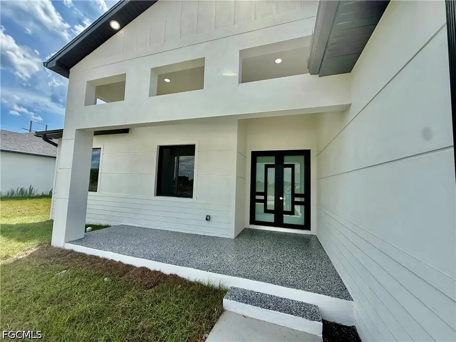 2706 Floyd Avenue S, Lehigh Acres, FL 33976 - #3