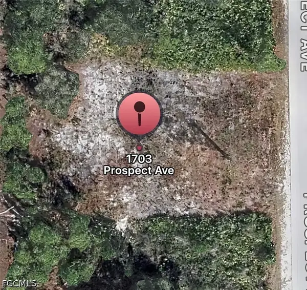 1703 Prospect Avenue, Lehigh Acres, FL 33972