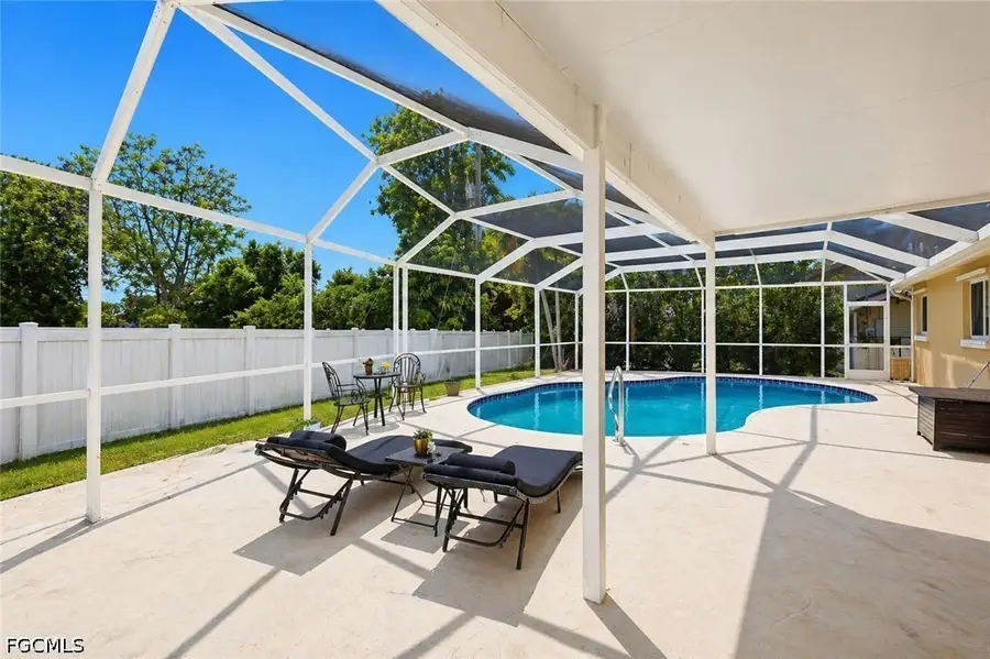 1818 NE 2nd Street, Cape Coral, FL 33909 - #2