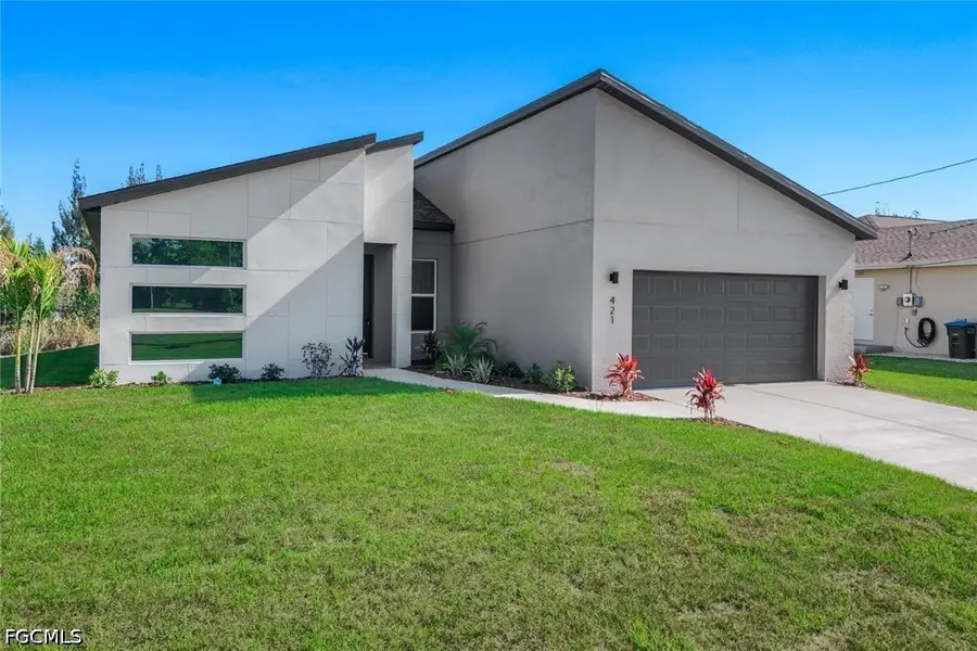 421 NE 19th Terrace, Cape Coral, FL 33909 - #2