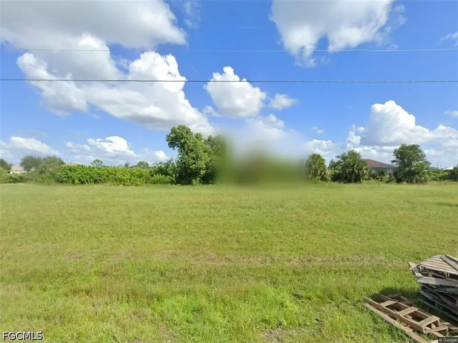 413 NW 31st Place, Cape Coral, FL 33993 - #3
