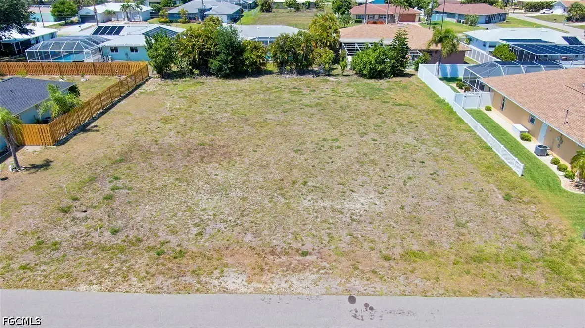 801 SE 33rd Street, Cape Coral, FL 33904 - #1