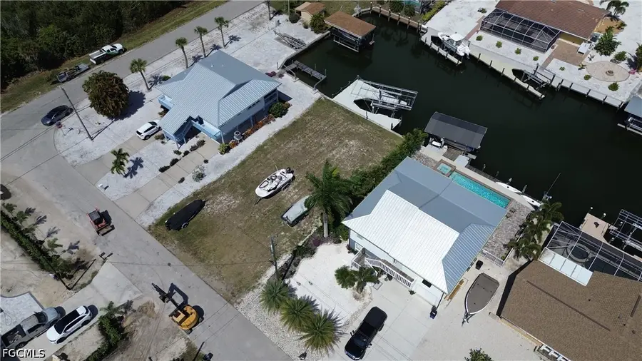 2480 Sycamore Street, Saint James City, FL 33956 - #3