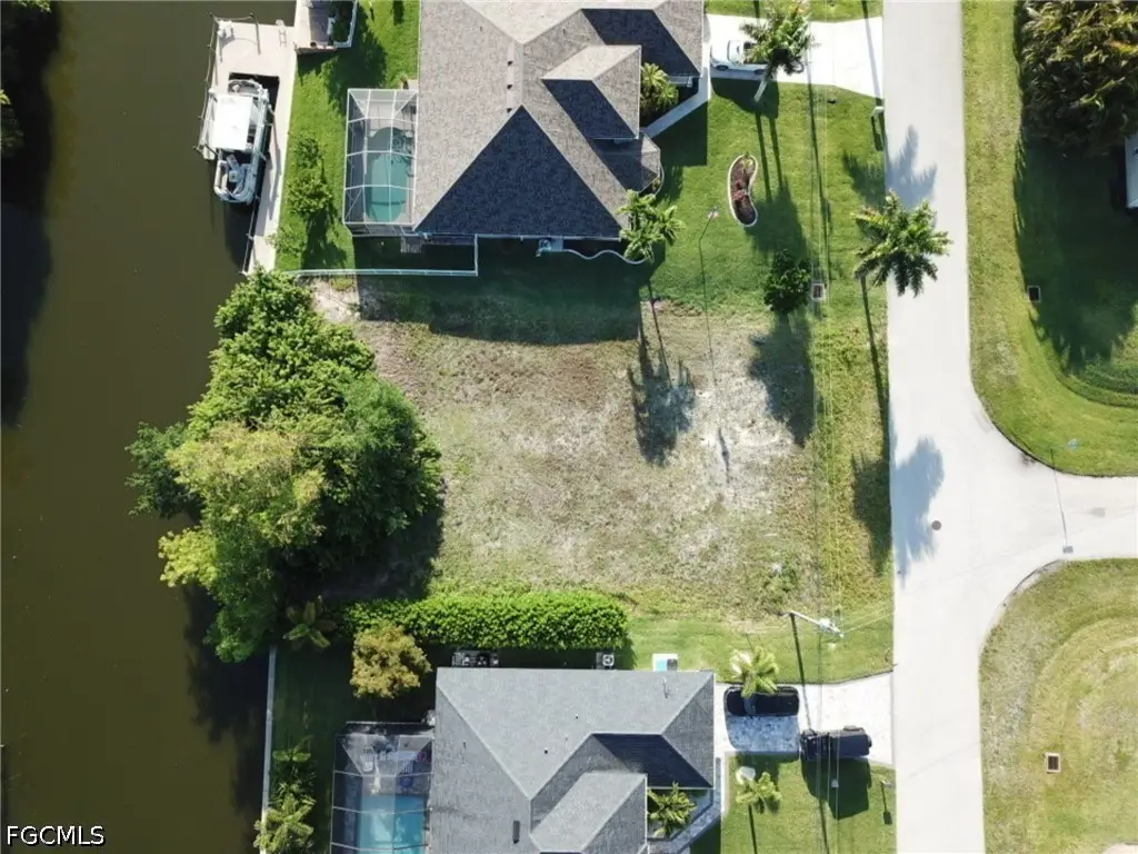1831 SW 31st Terrace, Cape Coral, FL 33914 - #1