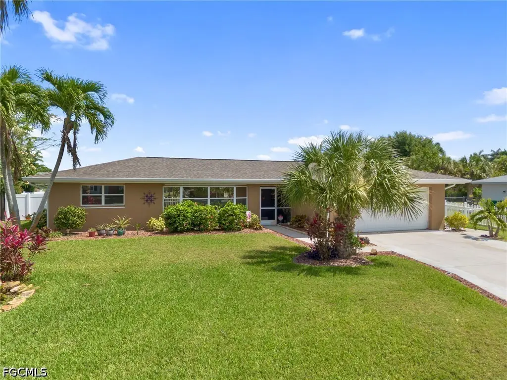 1685 N Hermitage Road, Fort Myers, FL 33919 - #1