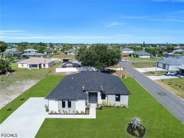 1201 NE 12th Place, Cape Coral, FL 33909