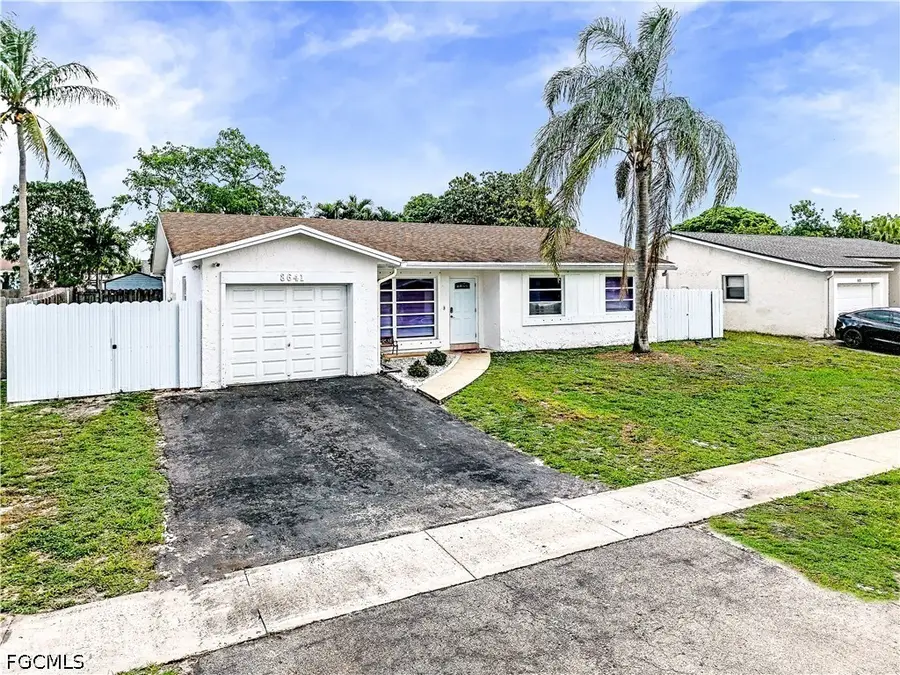 8641 Nw 8th St, Pembroke Pines, FL 33024 - #3