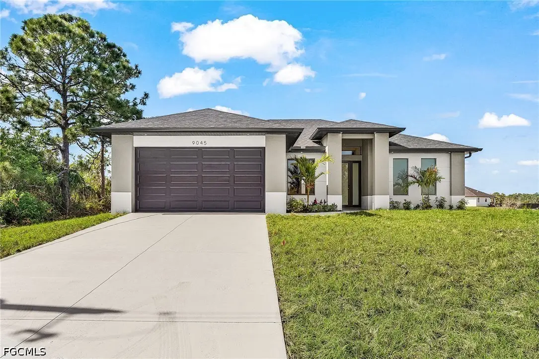 9045 W Broad Circle, Labelle, FL 33935 - #1