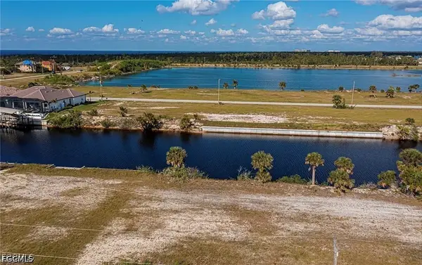 4515 NW 35th Terrace, Cape Coral, FL 33993