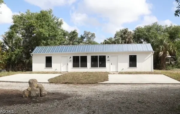 231 Santa Cruz Street, North Fort Myers, FL 33903