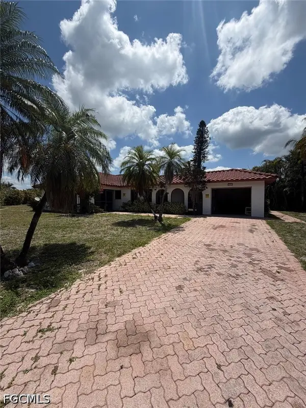 24898 Trost Boulevard, Bonita Springs, FL 34135