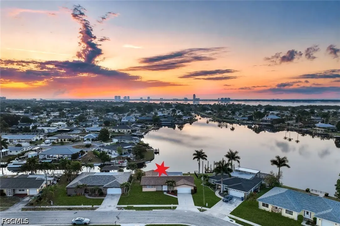 4530 Vinsetta Avenue, North Fort Myers, FL 33903 - #1
