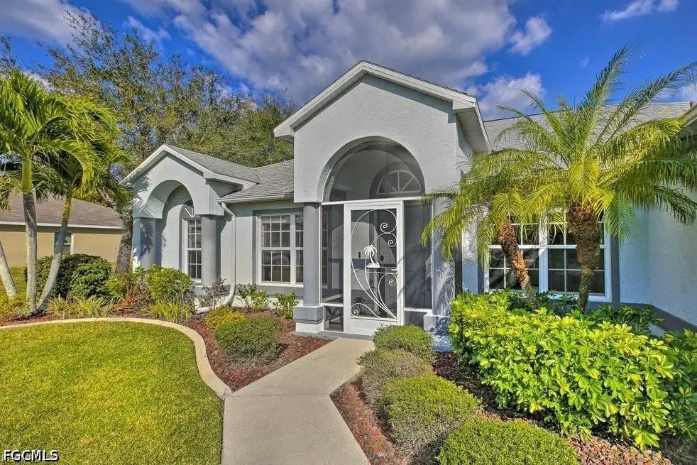 3223 SE Santa Barbara Place, Cape Coral, FL 33904 - #1
