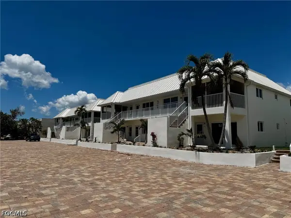 805 E Gulf Drive #B4, Sanibel, FL 33957