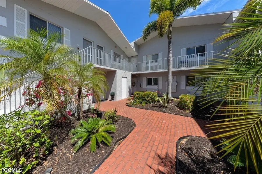 8141 Country Road #203, Fort Myers, FL 33919 - #2