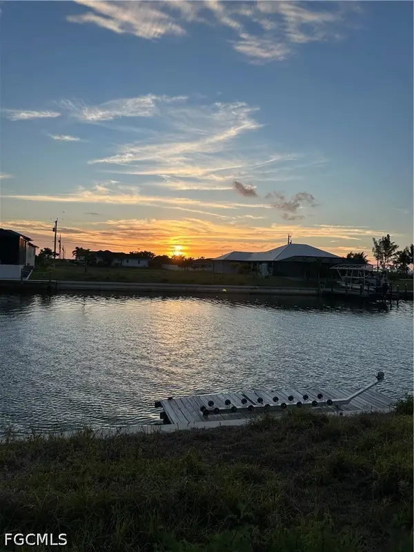 3216 NW 45th Place, Cape Coral, FL 33993