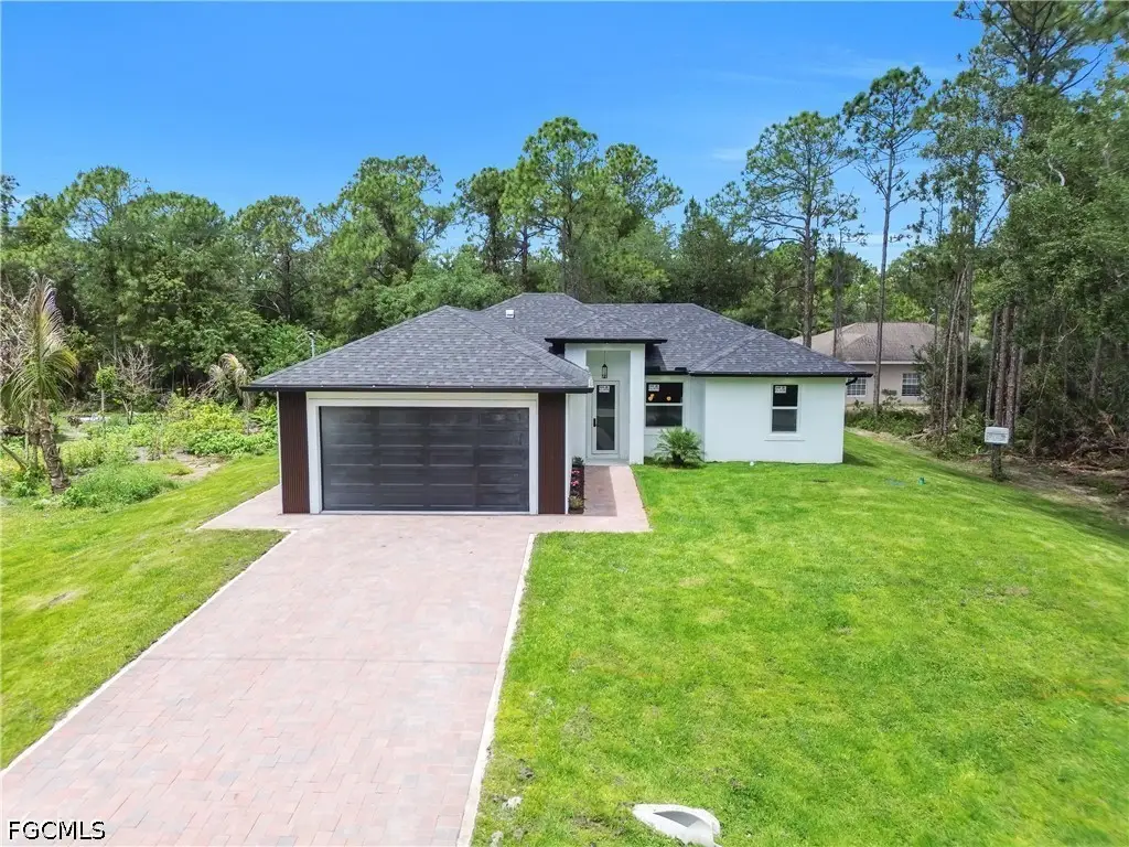 2005 Robert Avenue, Alva, FL 33920 - #1