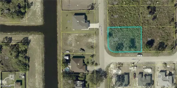 821 Anaconda Avenue S, Lehigh Acres, FL 33974