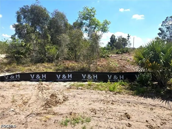 811 Bell Boulevard S, Lehigh Acres, FL 33974