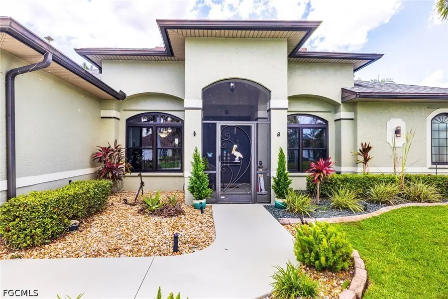 2510 SE 23rd Place, Cape Coral, FL 33904 - #3