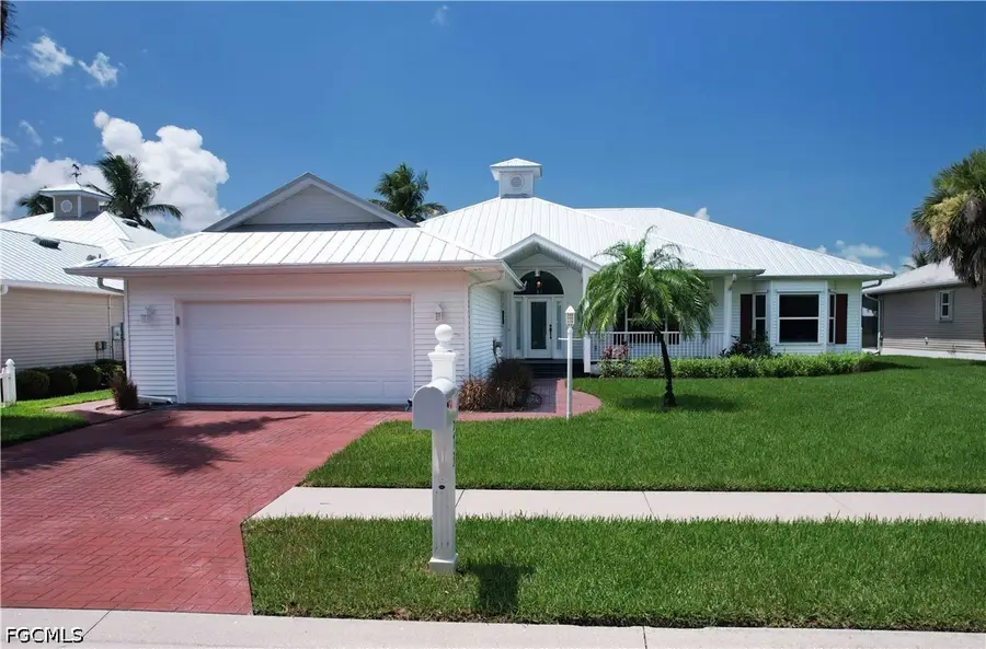 12573 Coconut Creek Court, Fort Myers, FL 33908 - #2
