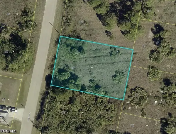 1091 Gunby Avenue S, Lehigh Acres, FL 33974