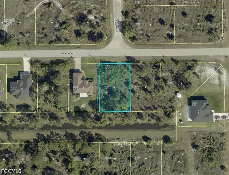 758 Almelia Street E, Lehigh Acres, FL 33974 - #2