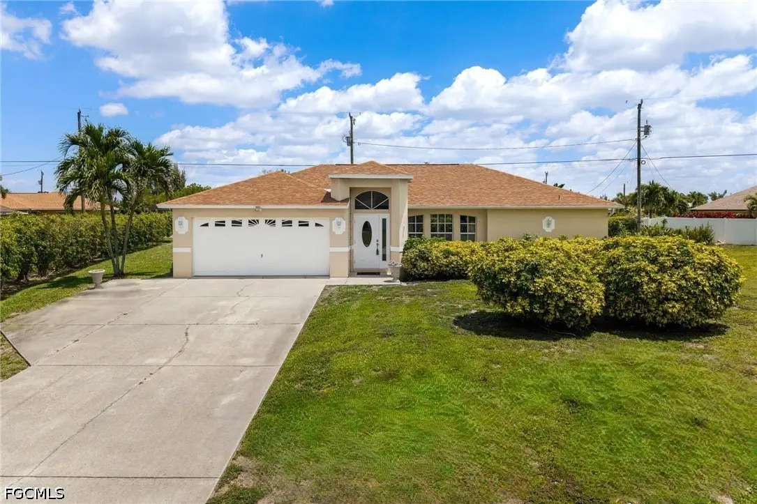 1127 SW 29th Street, Cape Coral, FL 33914 - #1