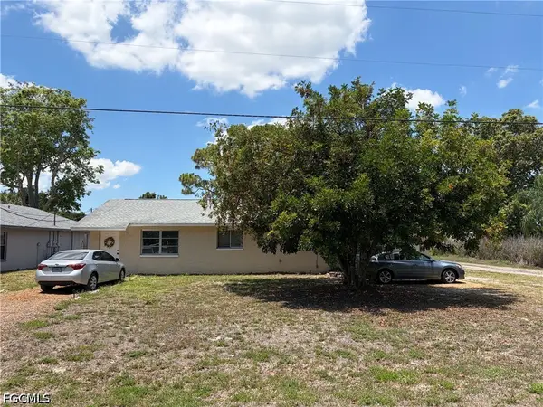 2175 Twin Brooks Road, North Fort Myers, FL 33917