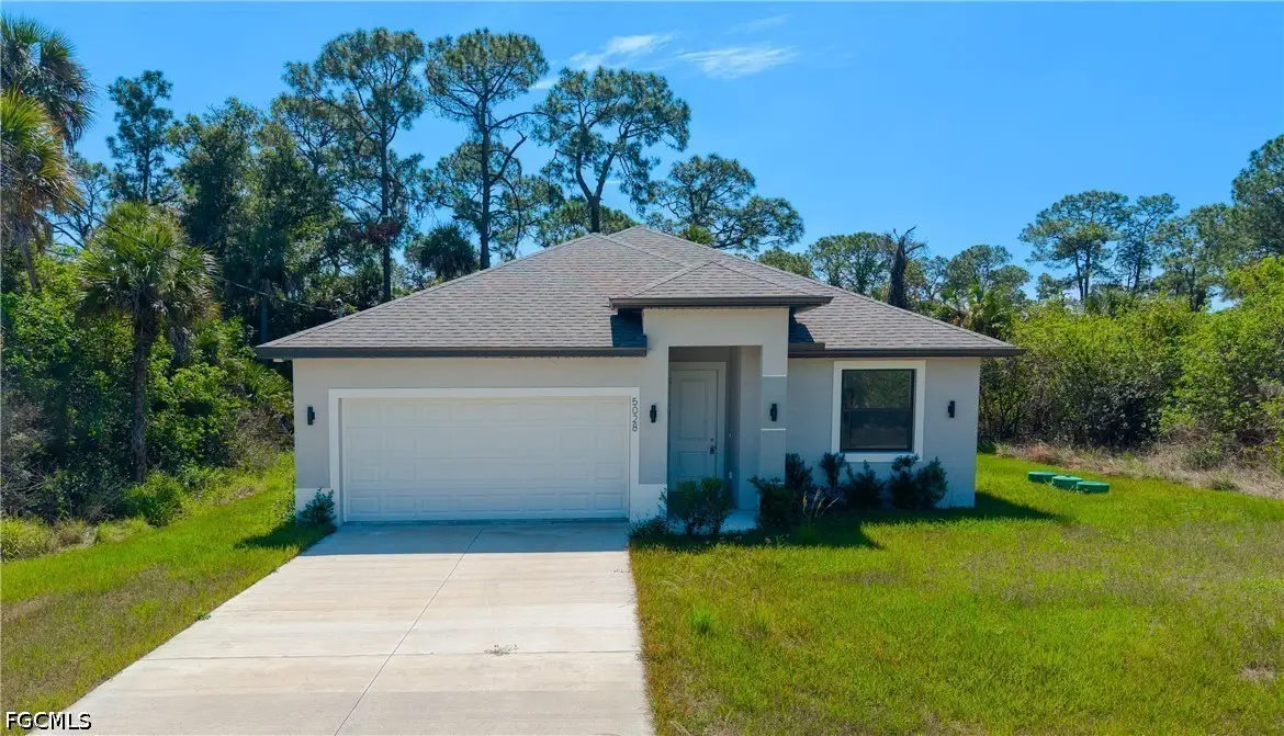 5028 W Tradewinds Circle, Labelle, FL 33935 - #1