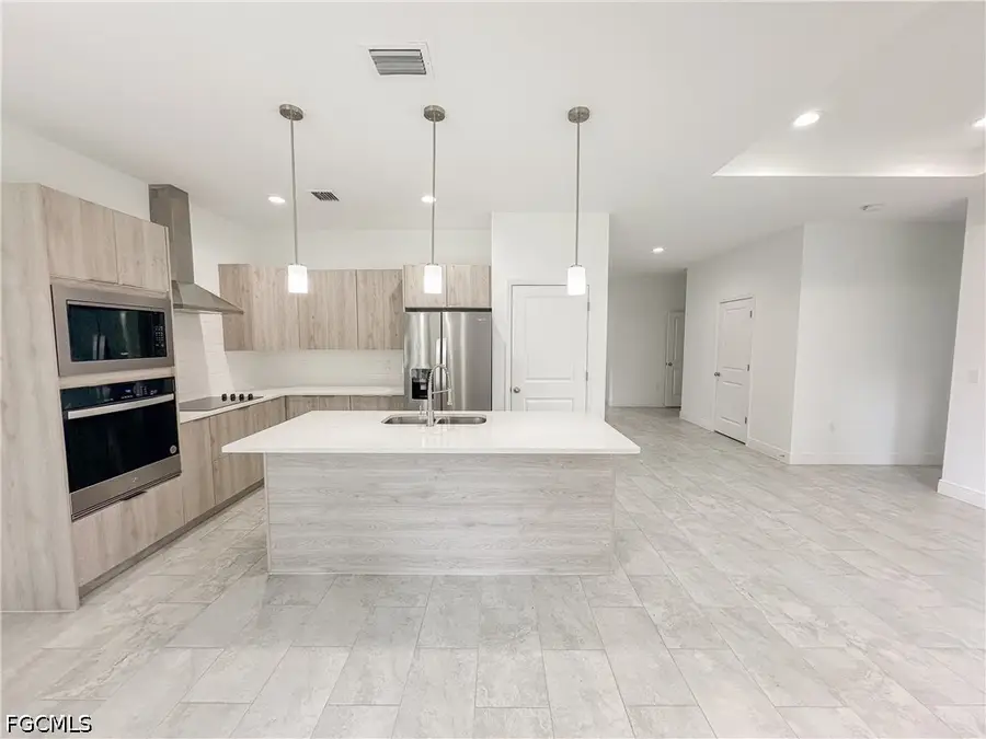 5028 W Tradewinds Circle, Labelle, FL 33935 - #3