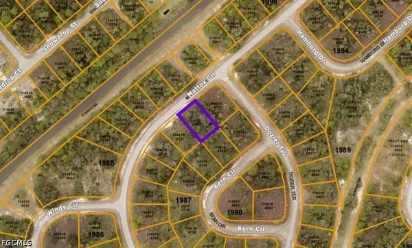 Mattox Circle, North Port, FL 34288