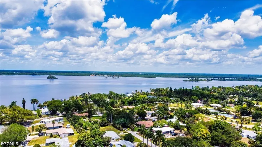 4240 Riverview Road, Fort Myers, FL 33905 - #3