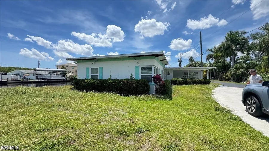8140 Cleaves Road, North Fort Myers, FL 33903 - #2