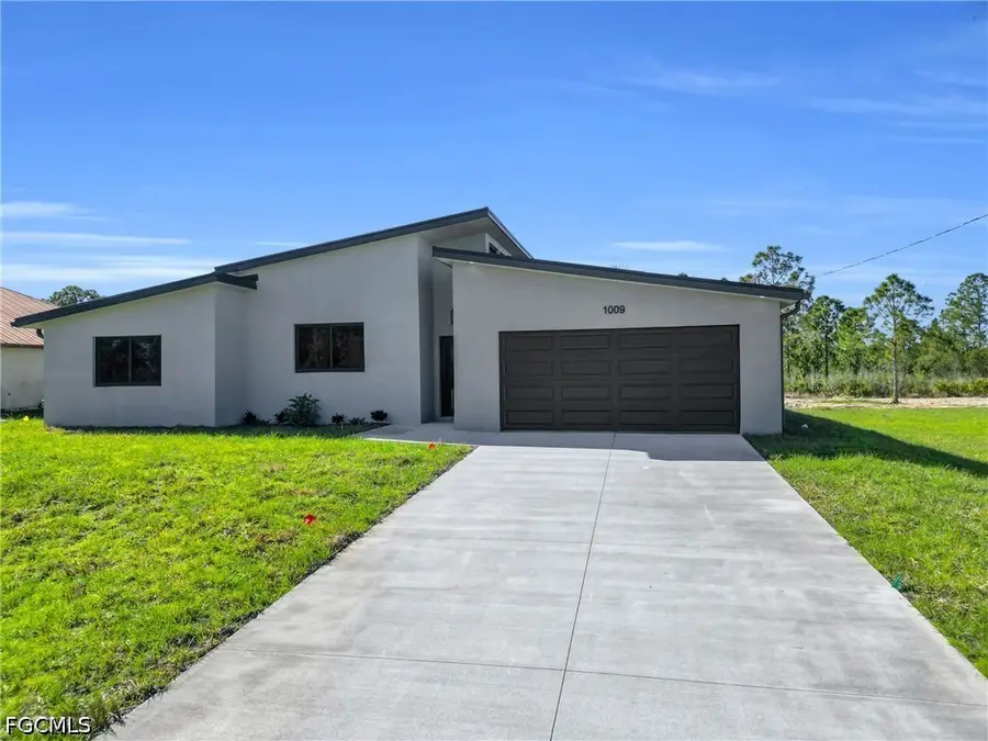 1009 State Avenue, Lehigh Acres, FL 33972 - #2