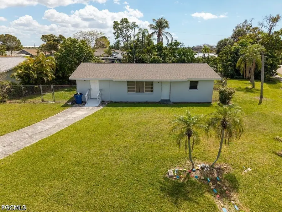 4631 New Haven Drive, Fort Myers, FL 33908 - #2