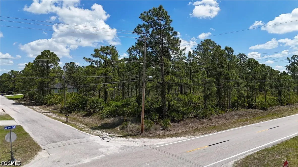 1406 W 10th Street, Lehigh Acres, FL 33972 - #1