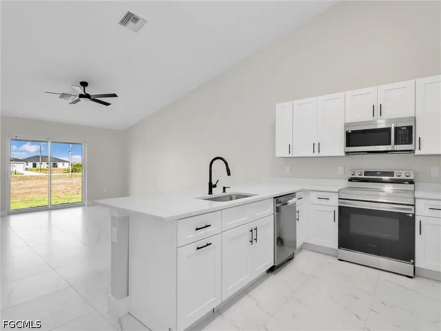 362/364 Petite Avenue, Lehigh Acres, FL 33974 - #3