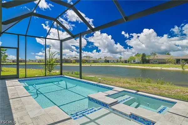18237 Everson Miles Circle, North Fort Myers, FL 33917