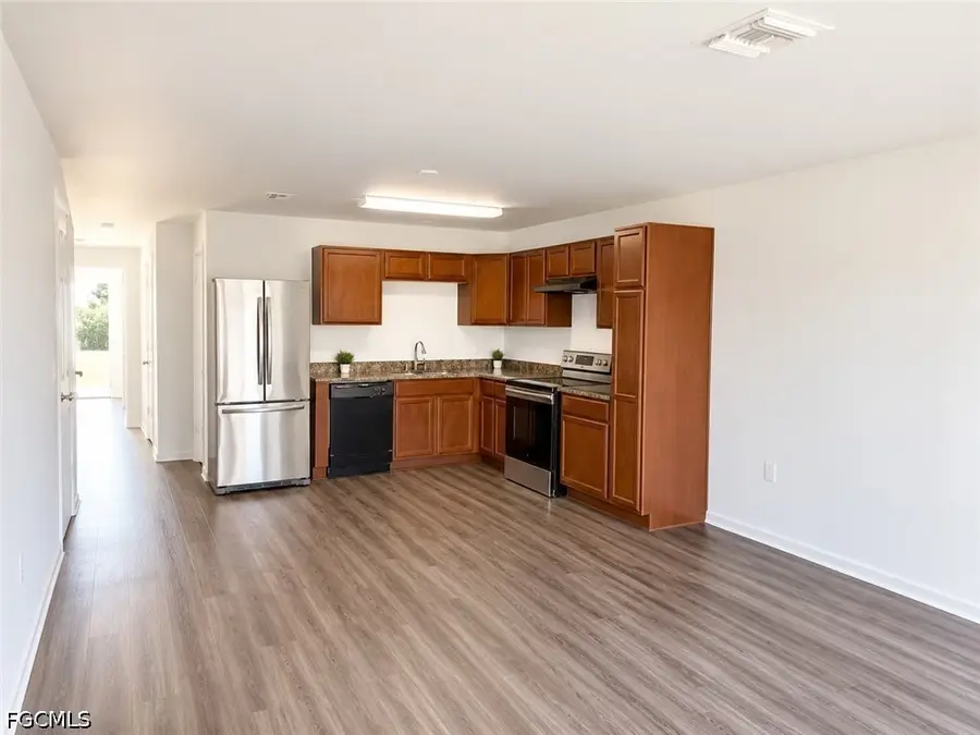3021 NE 2nd Avenue, Cape Coral, FL 33909 - #3