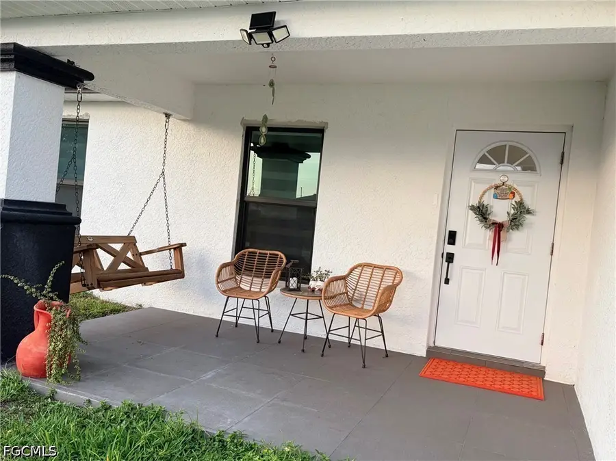 3201 NW 2nd Place, Cape Coral, FL 33993 - #2