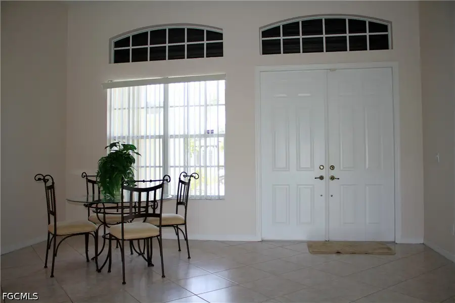 4213 SW 14th Place, Cape Coral, FL 33914 - #3