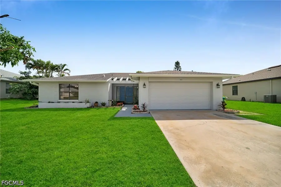919 SE 5th Place, Cape Coral, FL 33990 - #2