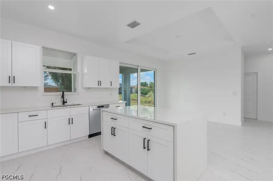 3907 21st Street Sw, Lehigh Acres, FL 33976 - #3