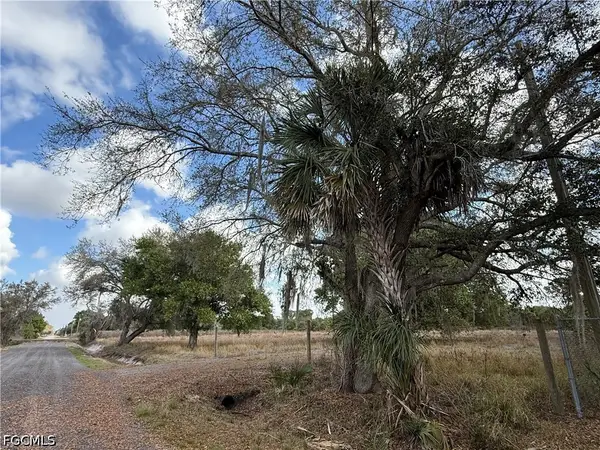 235 & 225 S Arboleda Street, Clewiston, FL 33440