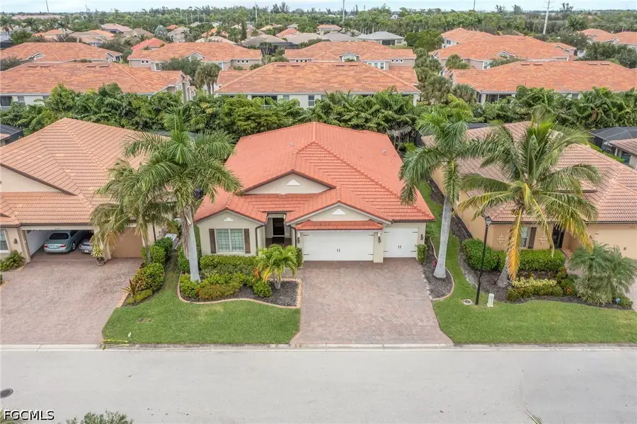 8720 Westwood Oaks Place, Fort Myers, FL 33908 - #3
