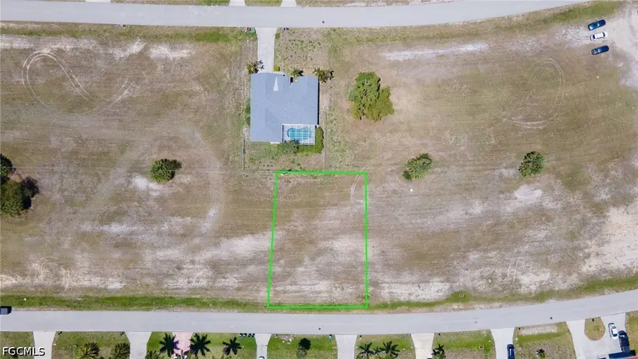 607 SW 4th Street, Cape Coral, FL 33991 - #2