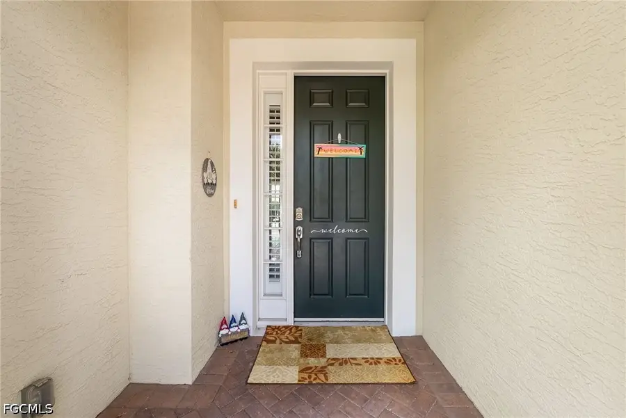 2489 Sutherland Court, Cape Coral, FL 33991 - #2